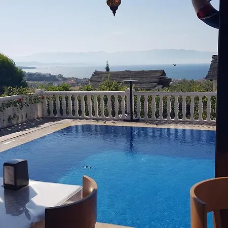 Ciftlik Szálloda 3*