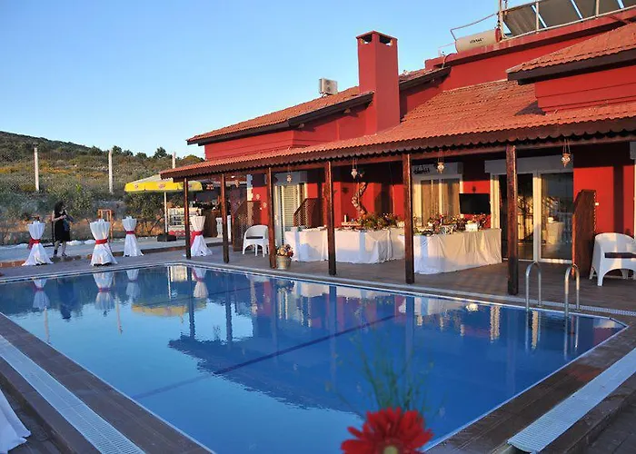 Ciftlik Hotel Çeşme