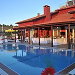 Ciftlik Szálloda Çeşme