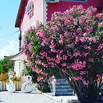 Ciftlik 3*