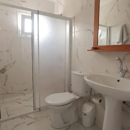 基弗特里克酒店 Çeşme